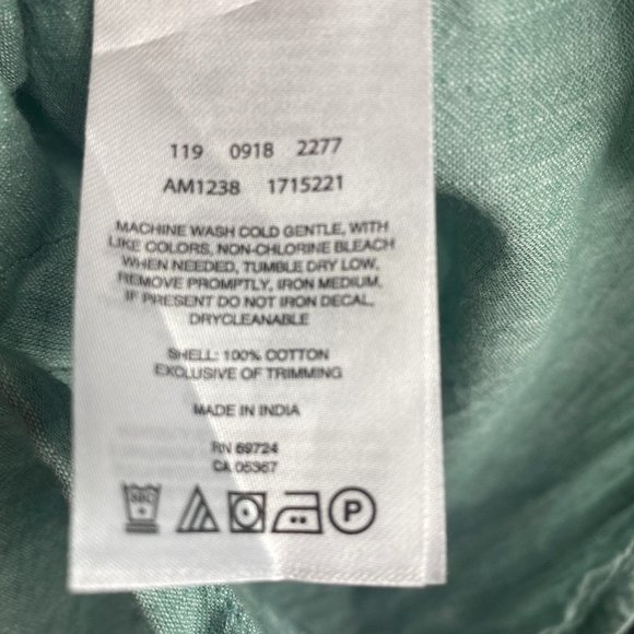 Columbia men's size Large, regular fit short sleeved button down shirt in green. - Picture 5 of 5